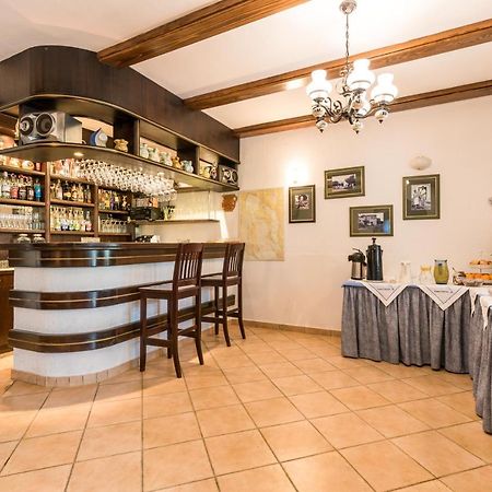 Pansion Dujmovic 2 Porat (Krk) Exterior foto