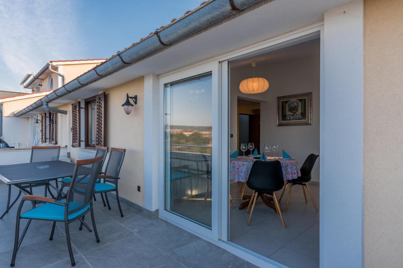 Pansion Dujmovic 2 Porat (Krk) Exterior foto