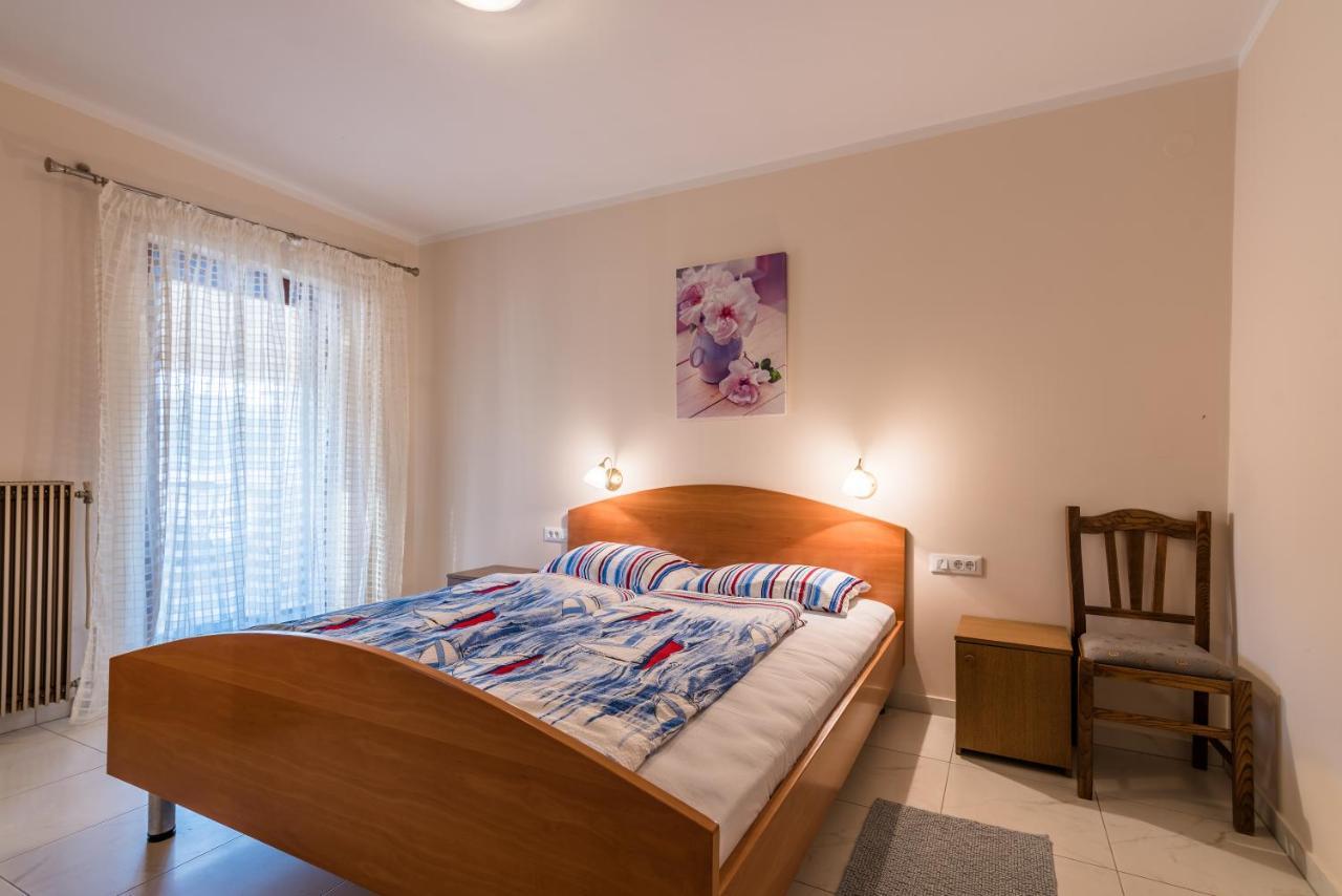 Pansion Dujmovic 2 Porat (Krk) Exterior foto