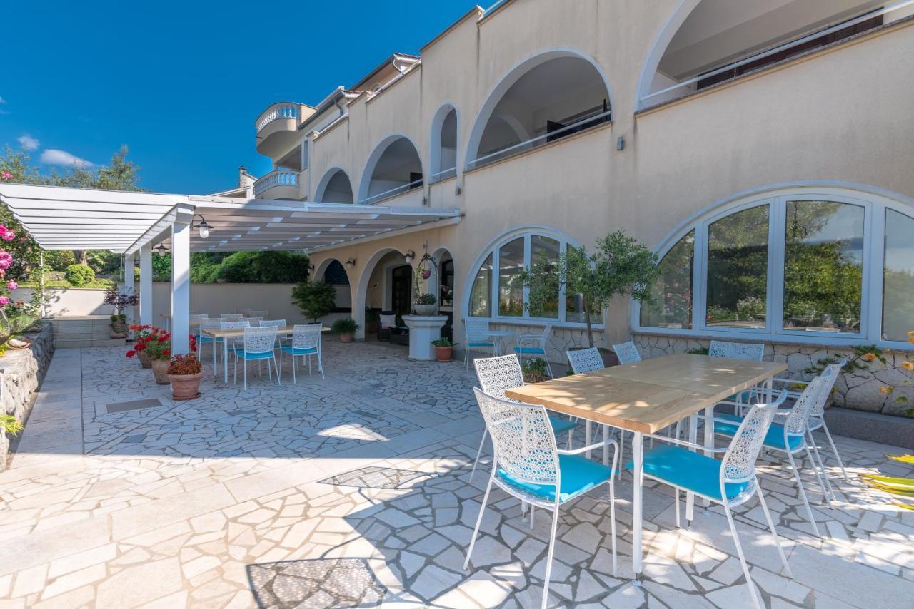 Pansion Dujmovic 2 Porat (Krk) Exterior foto